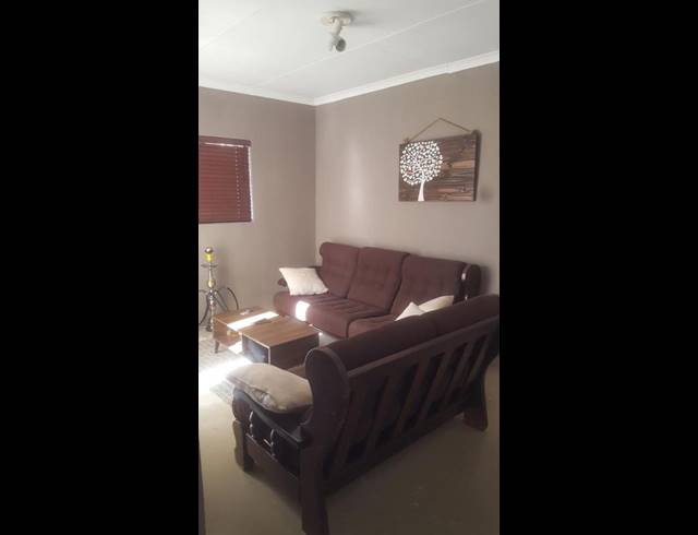 2 BEDROOM PROPERTY TO RENT IN BRENTWOOD